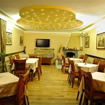 Hotel Evropa Podgorica Zewnętrze zdjęcie
