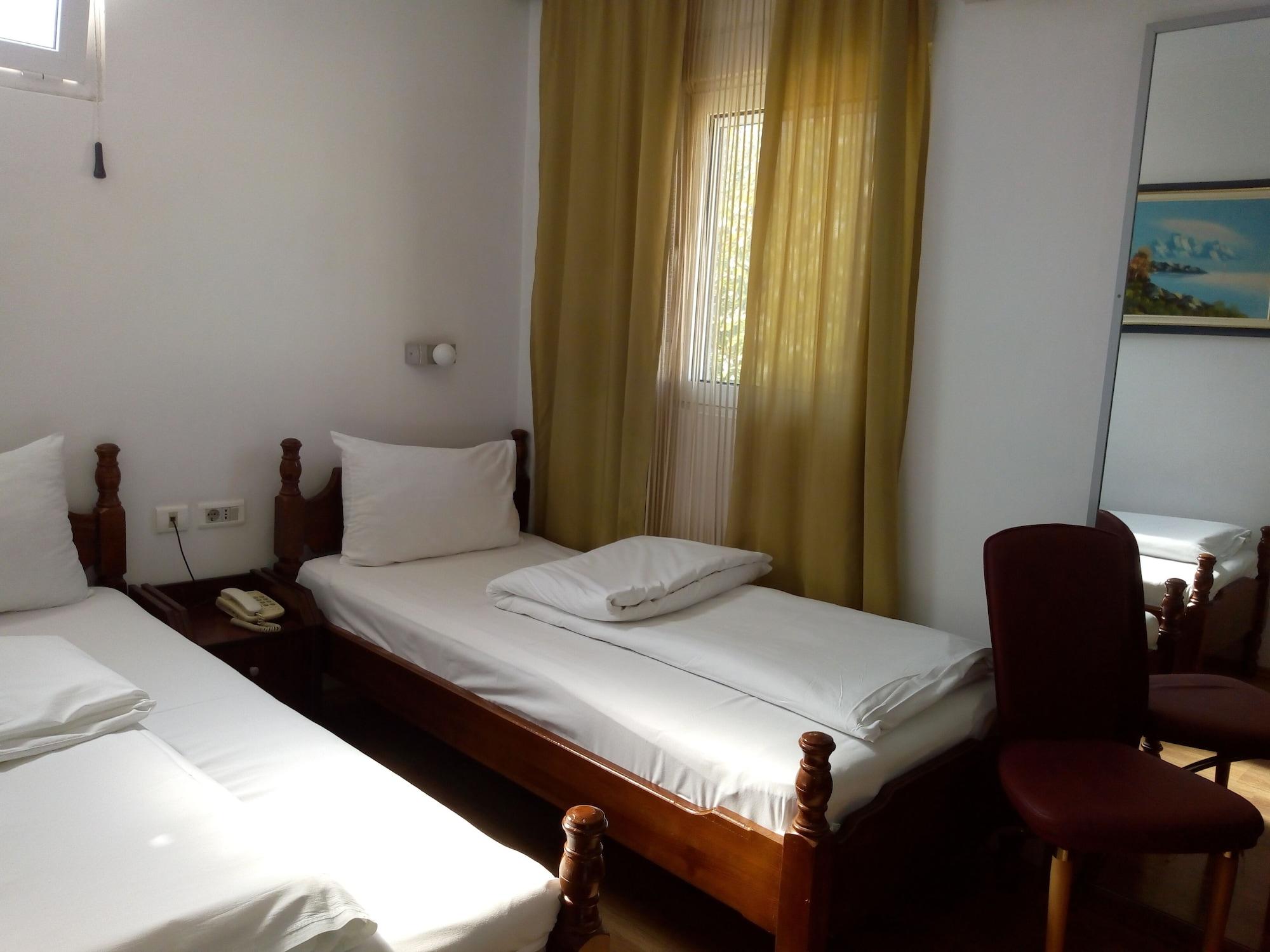 Hotel Evropa Podgorica Zewnętrze zdjęcie