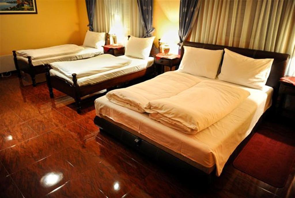 Hotel Evropa Podgorica Zewnętrze zdjęcie