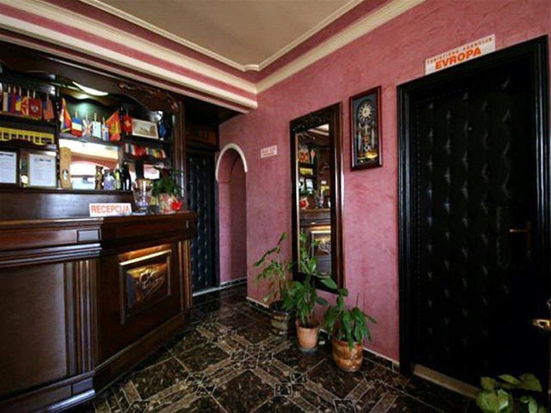 Hotel Evropa Podgorica Zewnętrze zdjęcie