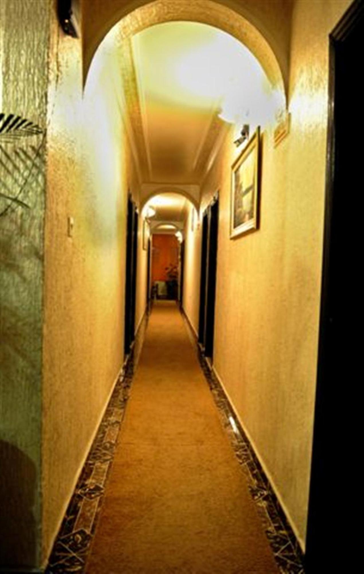 Hotel Evropa Podgorica Zewnętrze zdjęcie