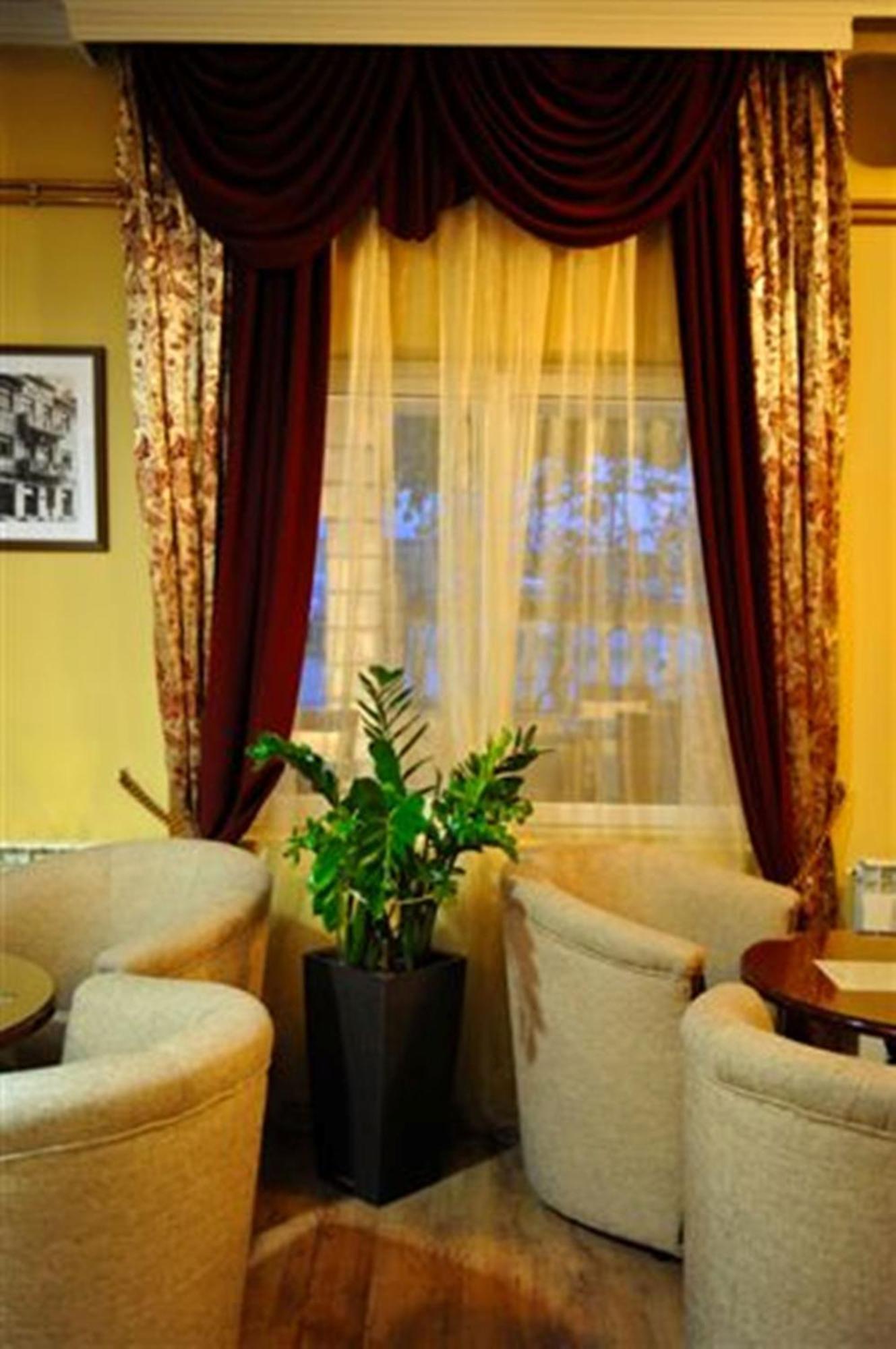 Hotel Evropa Podgorica Zewnętrze zdjęcie