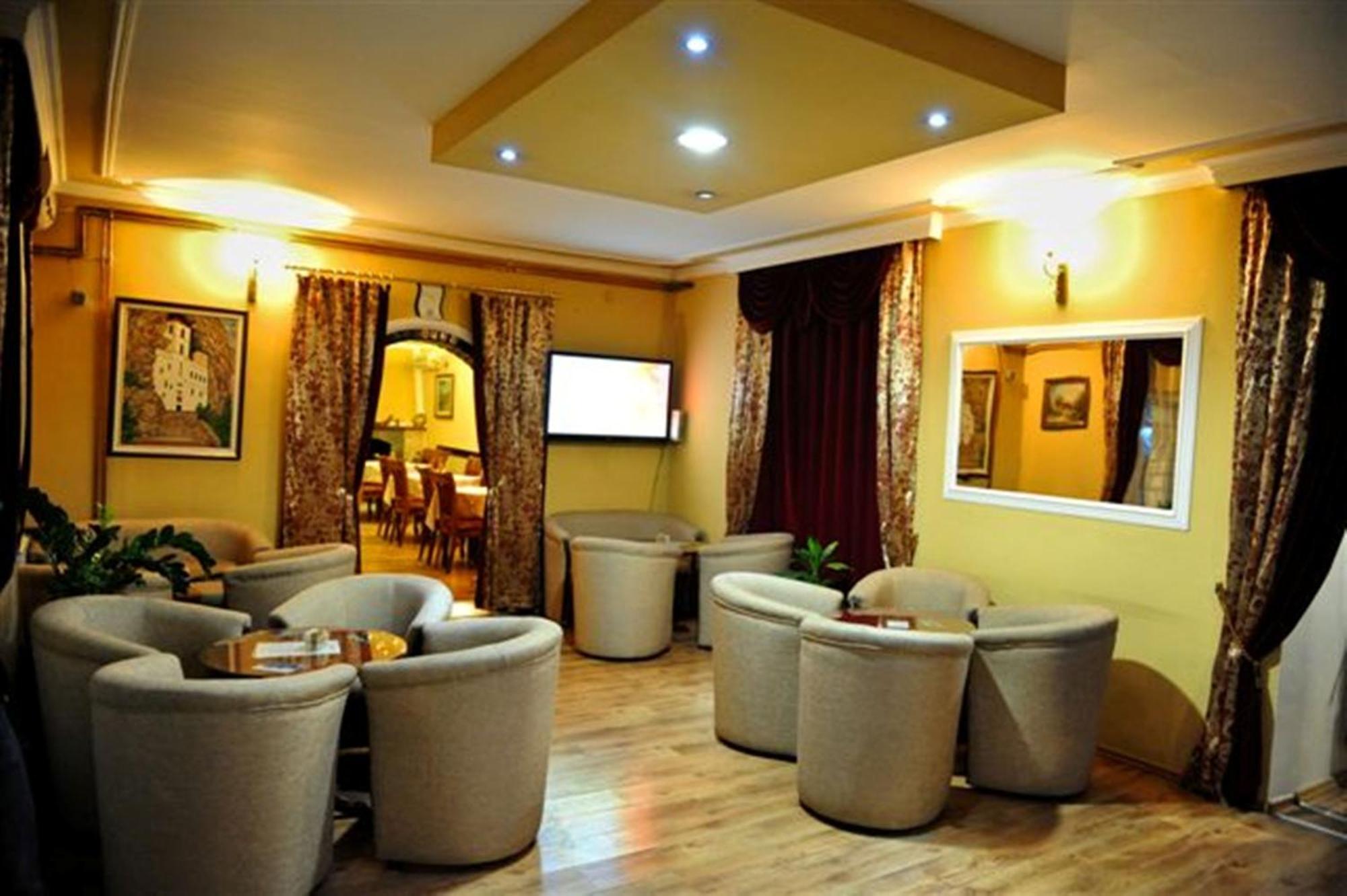 Hotel Evropa Podgorica Zewnętrze zdjęcie