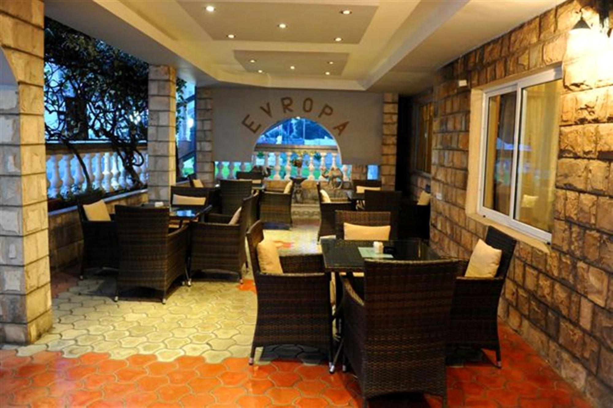 Hotel Evropa Podgorica Zewnętrze zdjęcie
